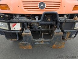 UNIMOG U 500 3-Seiten-Kipper mit Kran PK 9501