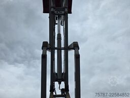 Skyjack SJ6832RT 4x4 Diesel, neuer Motor!!!