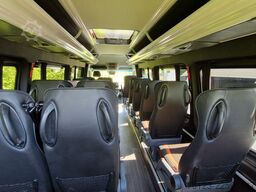 MERCEDES-BENZ 519  Allrad 4 x 4  20 / 23 Sitzer schnelle Liefe