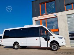 MERCEDES-BENZ 519  Allrad 4 x 4  20 / 23 Sitzer schnelle Liefe