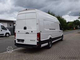 MAN TGE  Kasten 3.140 extralang Superhochdach LED