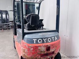 Toyota 8FBMT25-10414