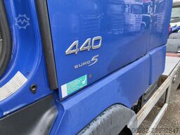 VOLVO FH-440 8x4 Lift+Lenk HIAB Multilift Blat