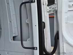 MERCEDES-BENZ Sprinter III Kasten  519 CDI RWD 4x 4 Allrad