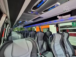 MERCEDES-BENZ 519 Sunset S 4 Ferqui Lagerfahrzeug Stock
