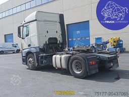 Mercedes-Benz Actros 1843