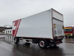 Krone AZ 18F Koffer mit HB