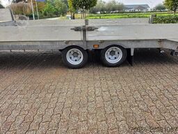 Iveco 40C 145pk met veldhuizen trailer en dubbele cab...