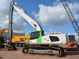 Liebherr R 946 LC-V   Long Reach