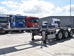 Renders HASTRAILER FCC - ALL CONNECTIONS - LIFT AXLE - ...