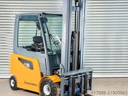 Jungheinrich EFG S30 - Service Neu - Batterie 90% - 7.5m Hub
