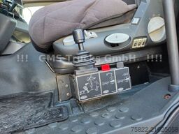 MERCEDES-BENZ Actros 1832 / 4X4 ALLRAD / E5 /Meiller/Kran Funk