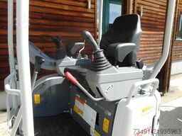 Takeuchi TB 217R ( 1.680kg )