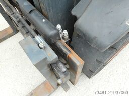 Linde H25D Triplex SS 4.Kreis