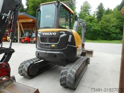 Volvo ECR50D mit POWERTILT