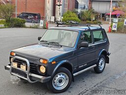 LADA Taiga 4x4 -1. Hand-AHK-Bügel-Dachgepäckträger