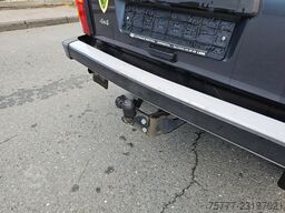 LADA Taiga 4x4 -1. Hand-AHK-Bügel-Dachgepäckträger