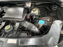 VOLKSWAGEN Crafter 2.5 TDi Maxi 9Sitze + Lift ENGINE BROKEN