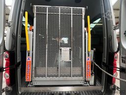 VOLKSWAGEN Crafter 2.5 TDi Maxi 9Sitze + Lift ENGINE BROKEN