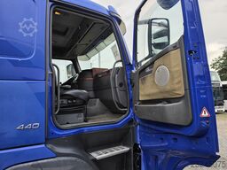 Volvo FH-440 8x4 Lift+Lenk HIAB Multilift
