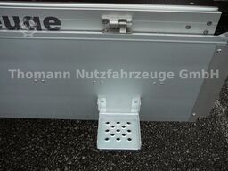 RENAULT Pritsche Plane mit Schlafkabine