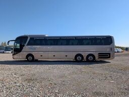 MAN Lions Coach R08