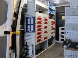 Ford Transit Custom 2.0 TDCI 130PK L2H2 Automaat EUR...