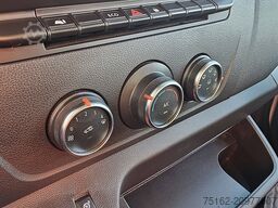 RENAULT MASTER 2.3 DCI 135 L1H1