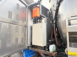 MAN TGA 26.400 6x4 MORO 13.700 l. ADR Edelstahl