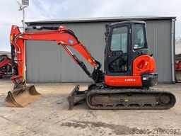 Kubota U 55-4