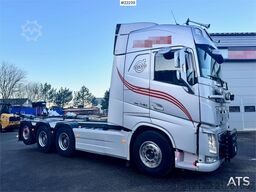 Volvo FH540 Tridem Hook Truck – Snow Plough Equipped – 2