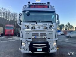 Volvo FH540 Tridem Hook Truck – Snow Plough Equipped – 2