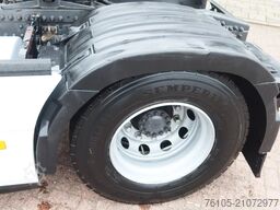 Volvo FH 4x2 bed 2x Holland Truck