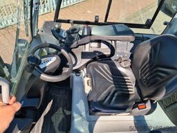 Still RX 60-50 Triplex 4700