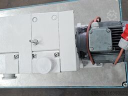 Leybold D40B (SN:20900193357)