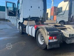 Mercedes-Benz Actros 1843