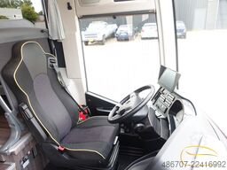 MERCEDES-BENZ Tourismo RHD, 55 Sitze, Euro 6