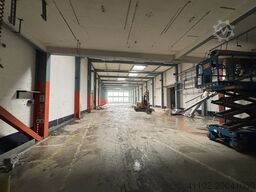 Lagerhalle Stahl Holz