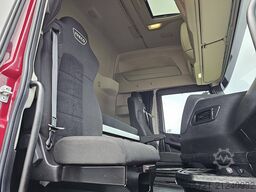 IVECO S-WAY AS440S48