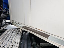 SCHMITZ CARGOBULL SKO24/L-13.4 FP 45-Liftachse-Palettenkasten-Blum