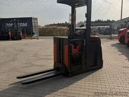Linde V10-02