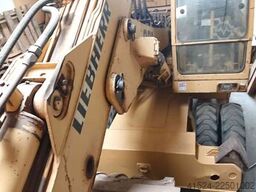 Liebherr A 921 C
