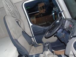 Renault Kerax 410DXI + 8X4 + MANUAL + SPRING