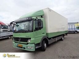 Mercedes-Benz Atego 822 + Euro 5 + Dhollandia lift