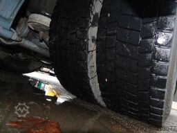 DAF CF 75.250 MANUEEL+ EURO 5 + DHOLLANDIA LOADLIFT