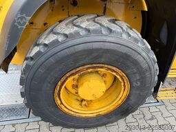 CATERPILLAR 914 14A Radlader MIT Schaufel 8,6 Tonnen *2927 h