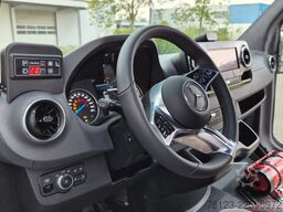 MERCEDES-BENZ Sprinter 420 Elektro bis zu 19 Schlafsessel