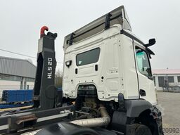 MERCEDES-BENZ Arocs 3243 8x2 / M-Tec HLS 20 Silosteller + Funk