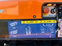 MERCEDES-BENZ Rutmann SA 26 / Raupenbühne / Funk