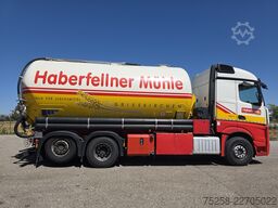 Mercedes-Benz Actros 2545